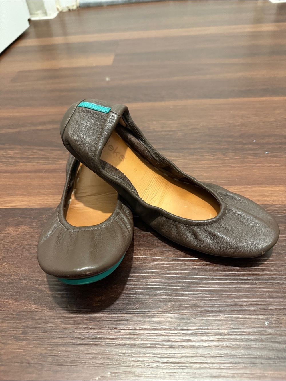 Chocolate Brown Tieks
